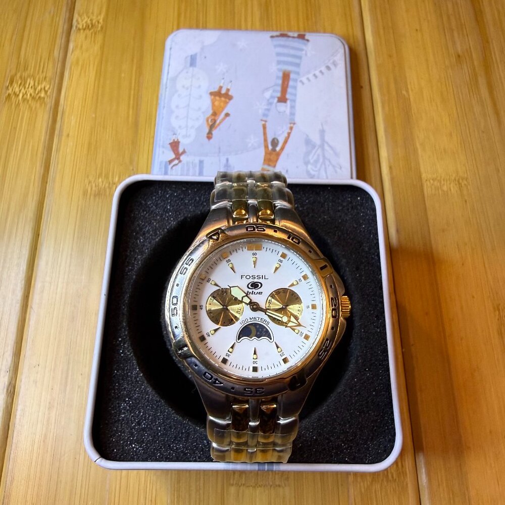 NWT Vintage 2001 Fossil Blue Two-Tone Complication Dive Watch BQ-9145, 40mm IOB